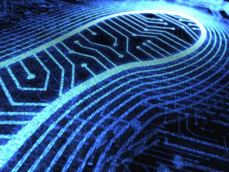 Rappresentazione Astratta Di Una Scheda Elettronica Con Circuiti Luminosi Blu Convergenti.